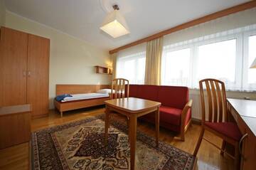 Фото номера Двухместный номер с 2 отдельными кроватями Отель Hotel Zamkowy г. Слупск 3