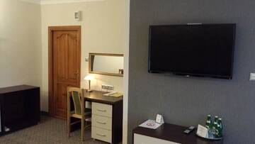 Фото номера Трехместный номер Отель Hotel Atena г. Слупск 5